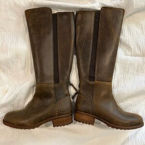 UGG NWOT Vinson Brown Burnished Leather Riding Boots Size 5.5